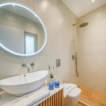 Oliva With Private Pool By Konnect * Kato Korakiana