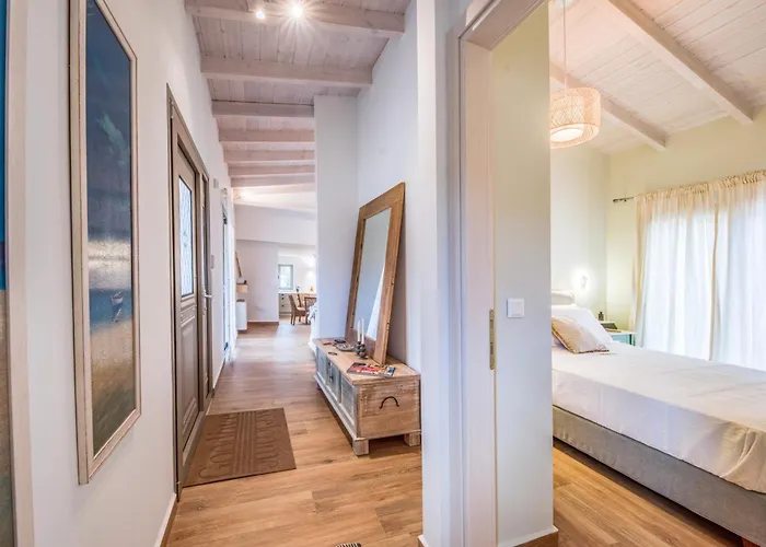 Oliva With Private Pool By Konnect Villa